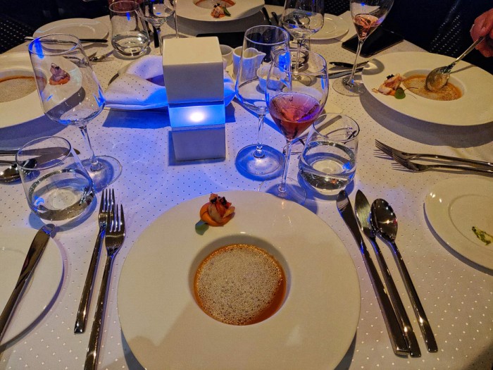 Rossini: Hummer Bisque