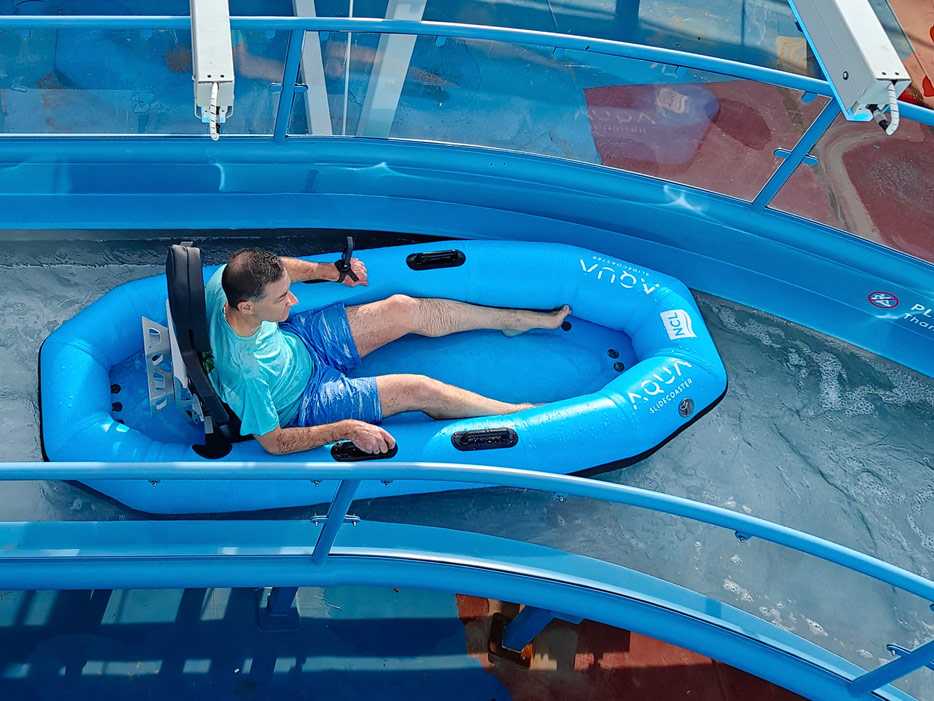 Aqua Slidecoaster