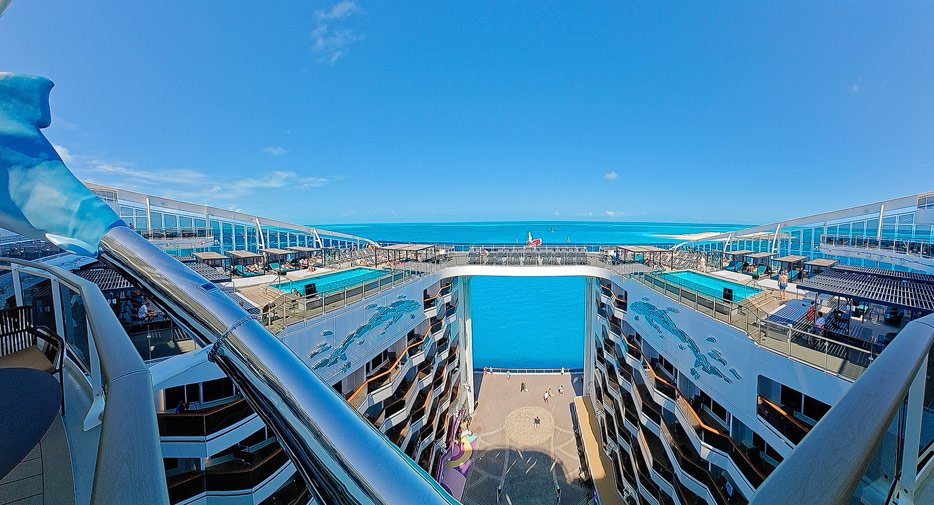 Zen Pool - adults only