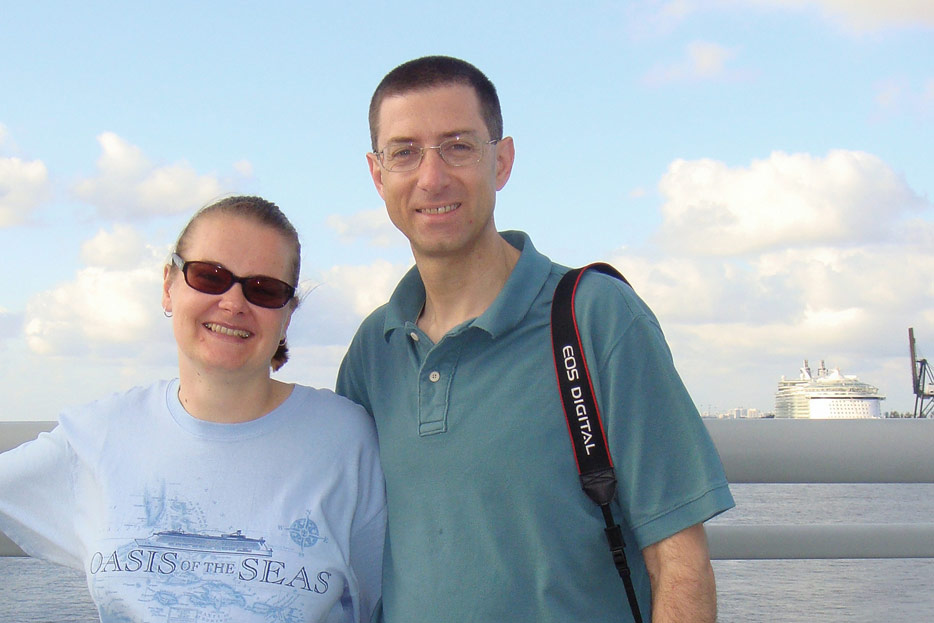 Man sollte Selfies immer selbst machen, dann ist auch das Schiff im Hintergrund (die Oasis of the Seas) ordentlich im Bild ...