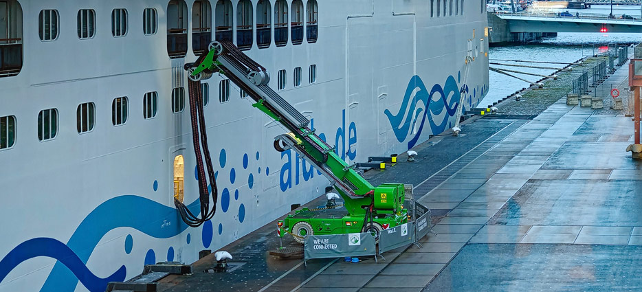 Landstrom-Anschluss in Rotterdam